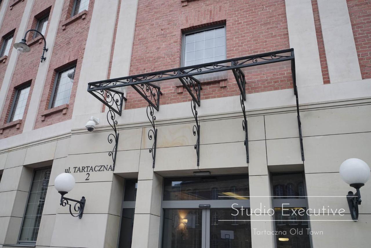 Tartaczna Old Town Apartment กดัญสก์ ภายนอก รูปภาพ