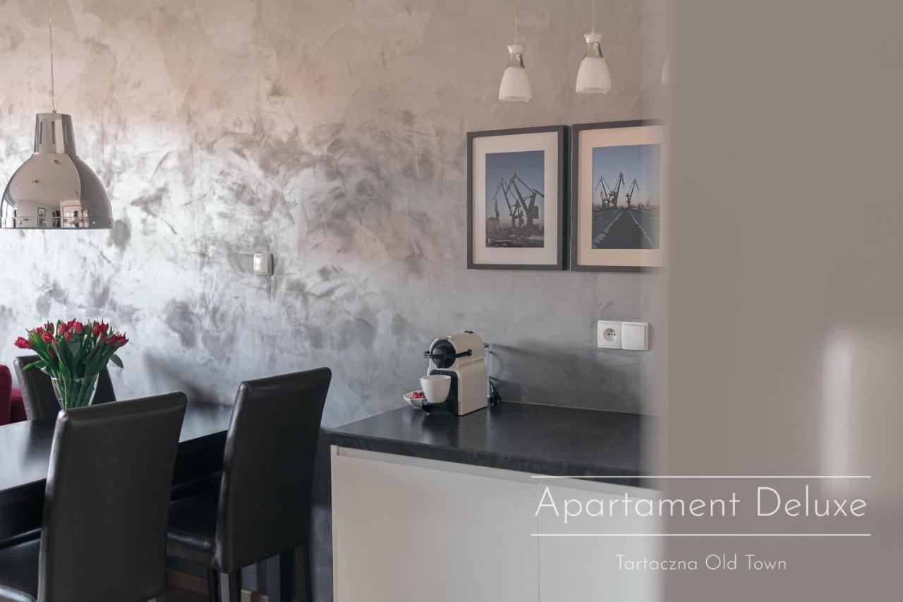 Tartaczna Old Town Apartment กดัญสก์ ภายนอก รูปภาพ